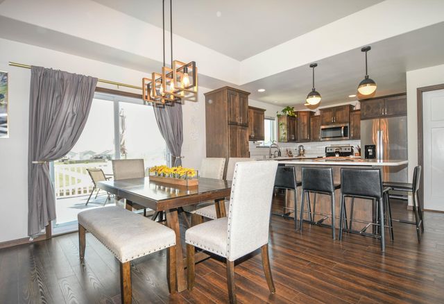 3736 30th Street S, Moorhead, MN 56560
