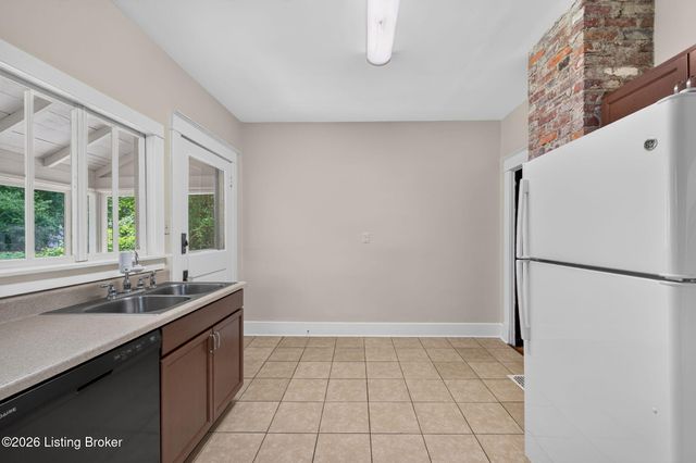 1844 Roanoke Ave, Louisville, KY 40205