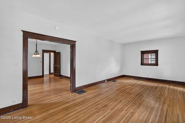 1844 Roanoke Ave, Louisville, KY 40205