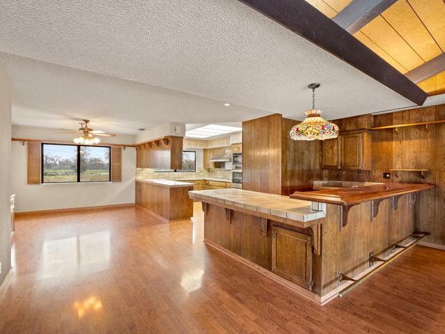 19240 E Trimmer Springs Road, Sanger, CA 93657