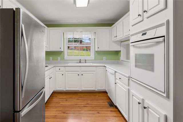 403 Blackberry Lane, Anderson, SC 29625