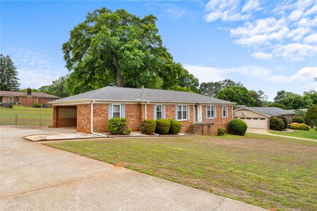 403 Blackberry Lane, Anderson, SC 29625