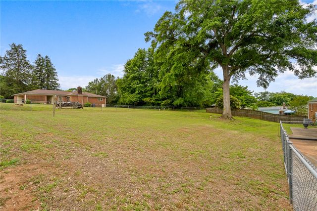403 Blackberry Lane, Anderson, SC 29625