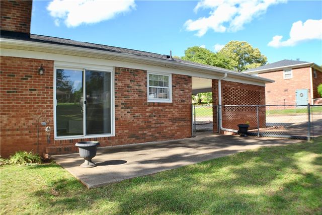 403 Blackberry Lane, Anderson, SC 29625