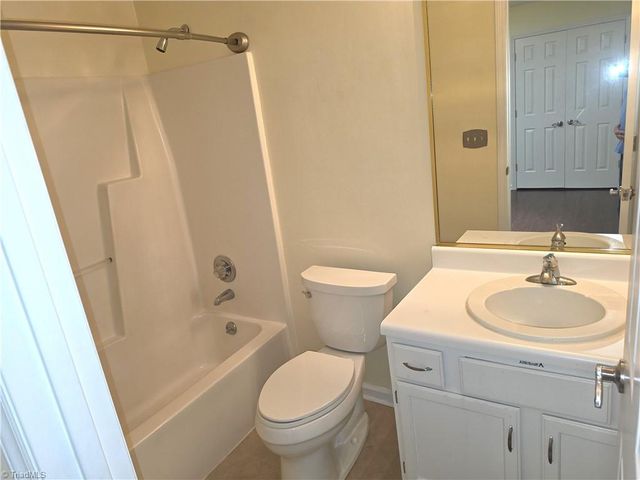 5969 Old Plank Road, Winston-salem, NC 27106