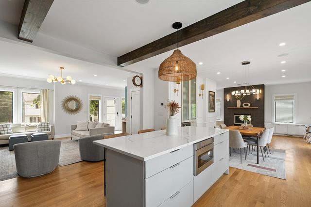 65 Lancaster Rd 65, Arlington, MA 02476