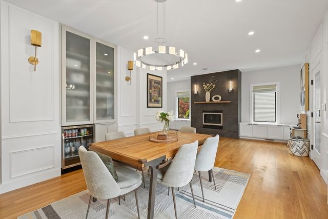 65 Lancaster Rd 65, Arlington, MA 02476