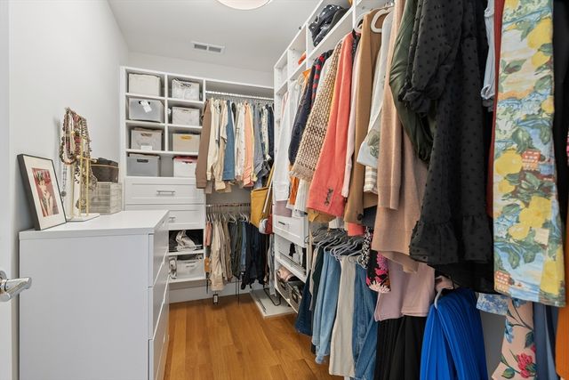 65 Lancaster Rd 65, Arlington, MA 02476