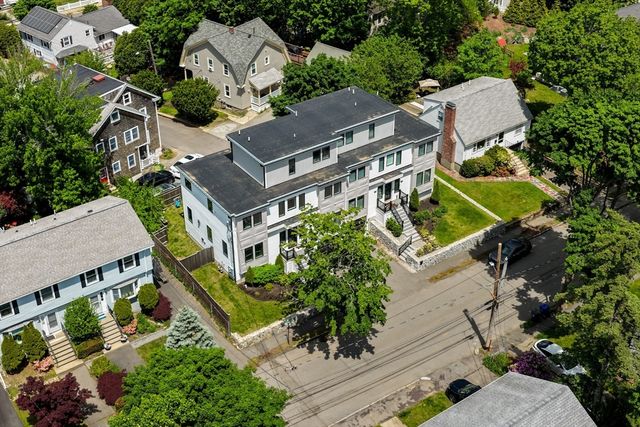 65 Lancaster Rd 65, Arlington, MA 02476