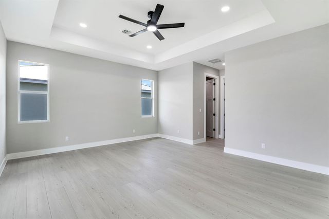 1023 NE Orange Avenue, Jensen Beach, FL 34957