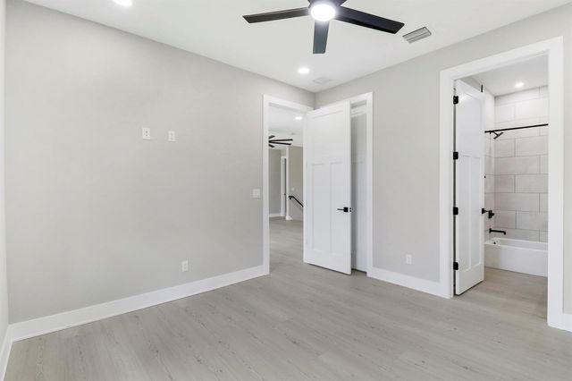 1023 NE Orange Avenue, Jensen Beach, FL 34957