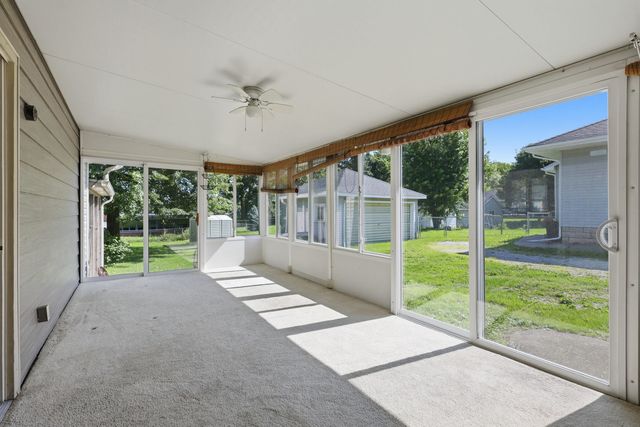 3224 W Locust Street, Davenport, IA 52804