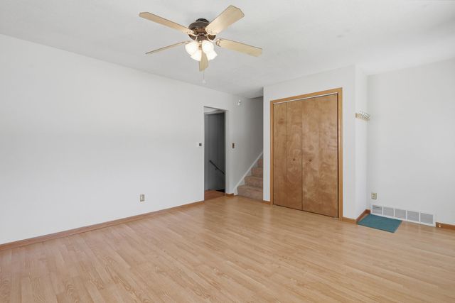 3224 W Locust Street, Davenport, IA 52804