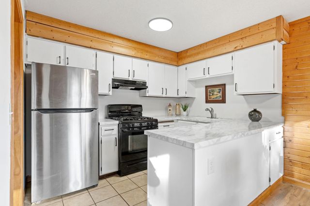 13573 Everton Avenue, Apple Valley, MN 55124