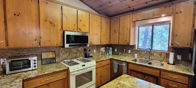 19812 Wanita Ln, Twain Harte, CA 95383