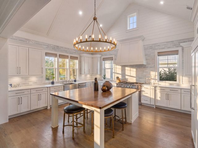 1863 Bolden Drive, Mount Pleasant, SC 29466