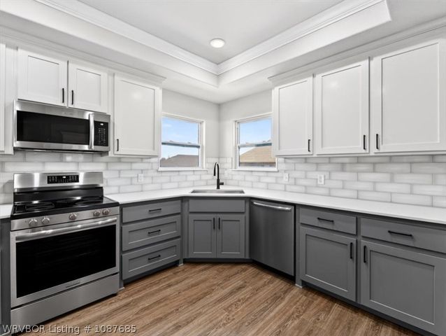 404 Rock Court, Lavaca, AR 72941