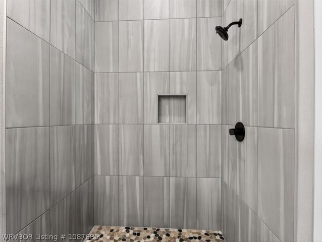 404 Rock Court, Lavaca, AR 72941