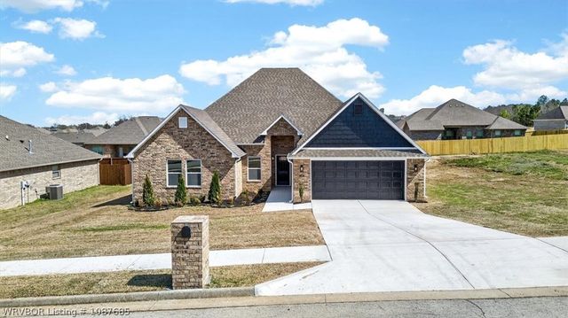 404 Rock Court, Lavaca, AR 72941