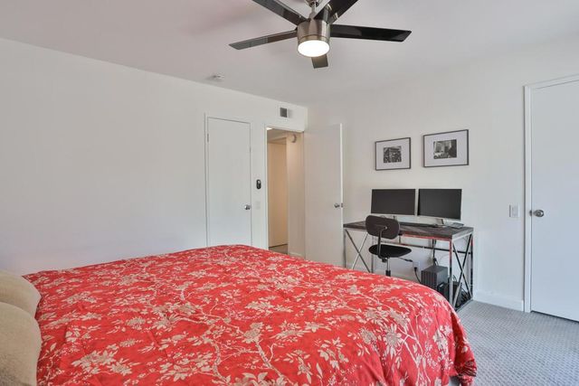 1421 Sunflower Circle N, Palm Springs, CA 92262