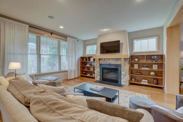 316 Country Road, Stillwater, MN 55082