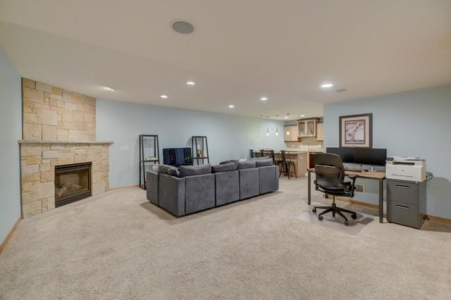316 Country Road, Stillwater, MN 55082