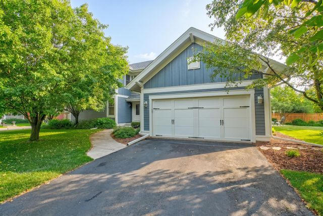 316 Country Road, Stillwater, MN 55082