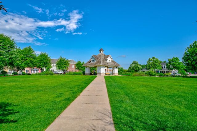 316 Country Road, Stillwater, MN 55082