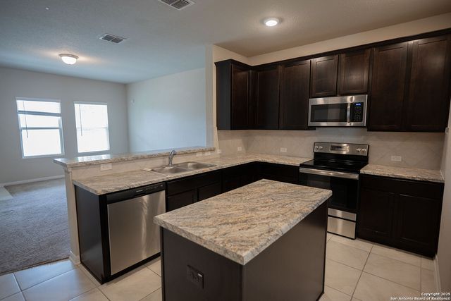 7210 ARCHERS GROVE, San Antonio, TX 78244