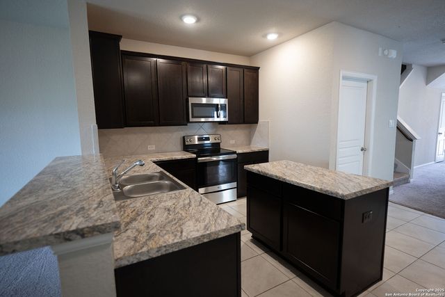 7210 ARCHERS GROVE, San Antonio, TX 78244