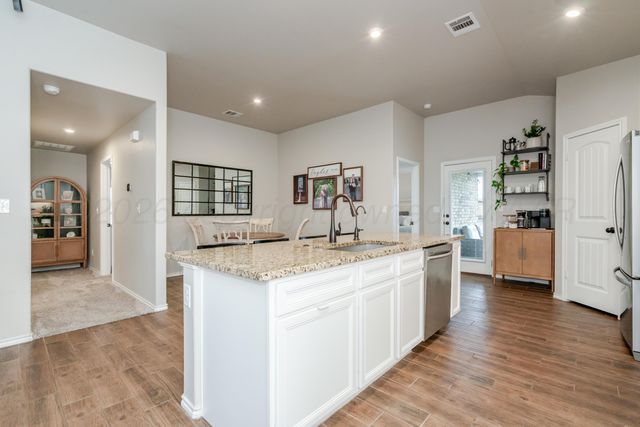 9609 SYDNEY Drive, Amarillo, TX 79119