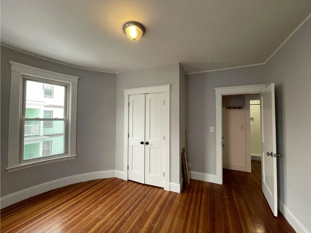 9 Sumner Sq, Boston, MA 02125