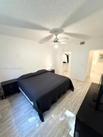 19501 E Country Club Dr 9104, Aventura, FL 33180