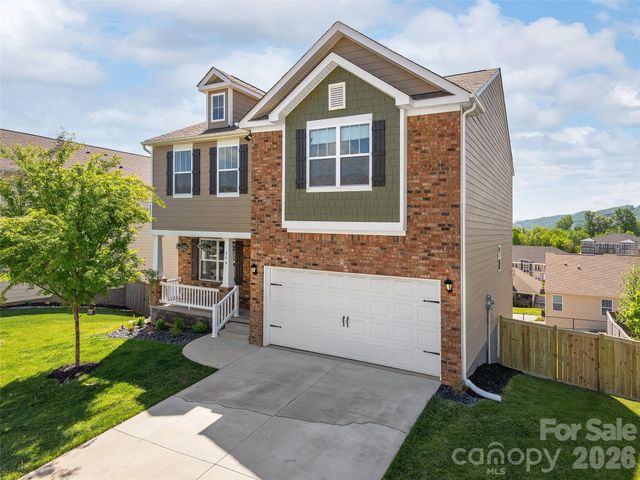 348 Tavernier Lane, Candler, NC 28715