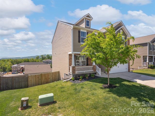 348 Tavernier Lane, Candler, NC 28715