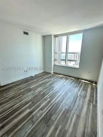 951 Brickell Ave 3403, Miami, FL 33131