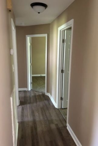 2007 Rosemary Dr, Clarksville, TN 37042