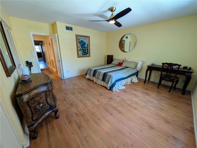 9897 SW 88TH COURT ROAD P, Ocala, FL 34481