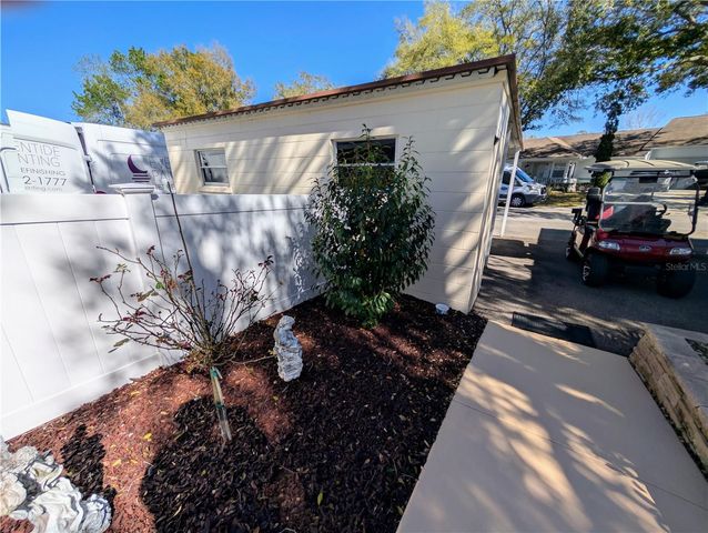 9897 SW 88TH COURT ROAD P, Ocala, FL 34481