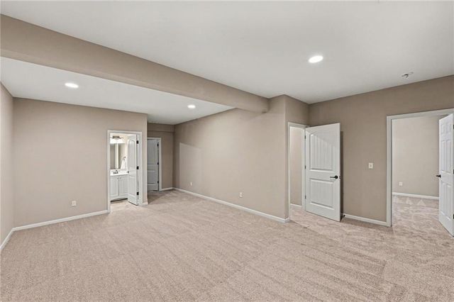 14838 Ashmont Lane, Smithville, MO 64089