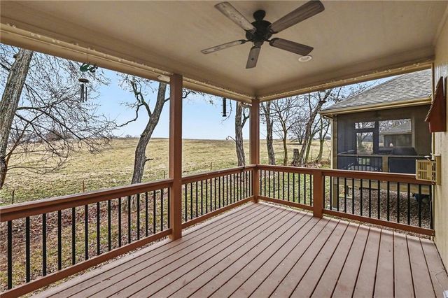 14838 Ashmont Lane, Smithville, MO 64089