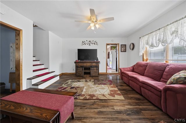 6368 Lakeshore Road, Cicero, NY 13039