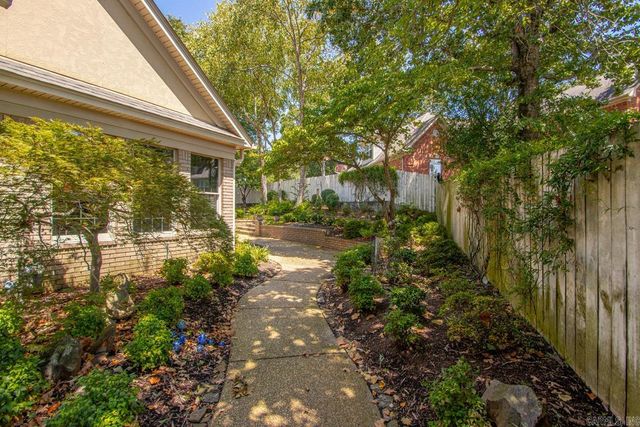 2704 Calico Creek, North Little Rock, AR 72116