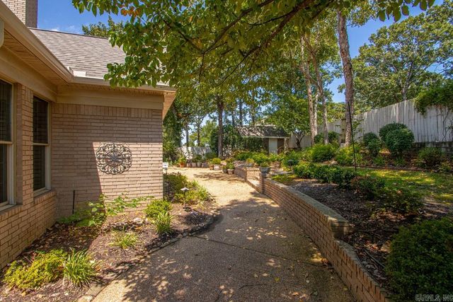 2704 Calico Creek, North Little Rock, AR 72116