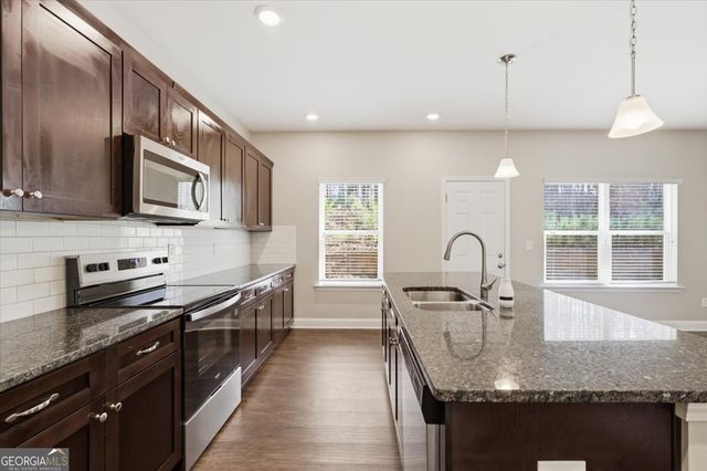 455 Pearson Circle, Hampton, GA 30228