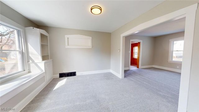 3544 W 99th Street, Cleveland, OH 44102