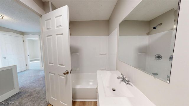 3544 W 99th Street, Cleveland, OH 44102