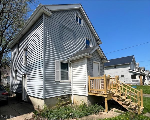 3544 W 99th Street, Cleveland, OH 44102