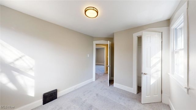 3544 W 99th Street, Cleveland, OH 44102