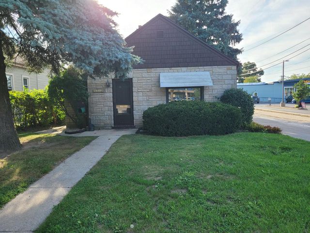4719 S 6th STREET, Milwaukee, WI 53221